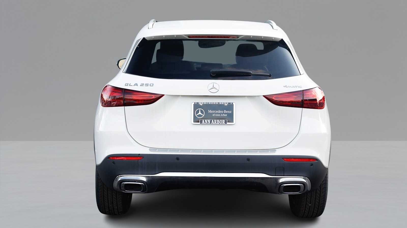 Thumbnail: 2026 Mercedes-Benz GLA - 6