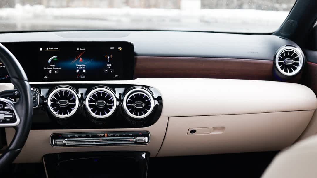 Thumbnail: 2022 Mercedes-Benz A-Class - 16