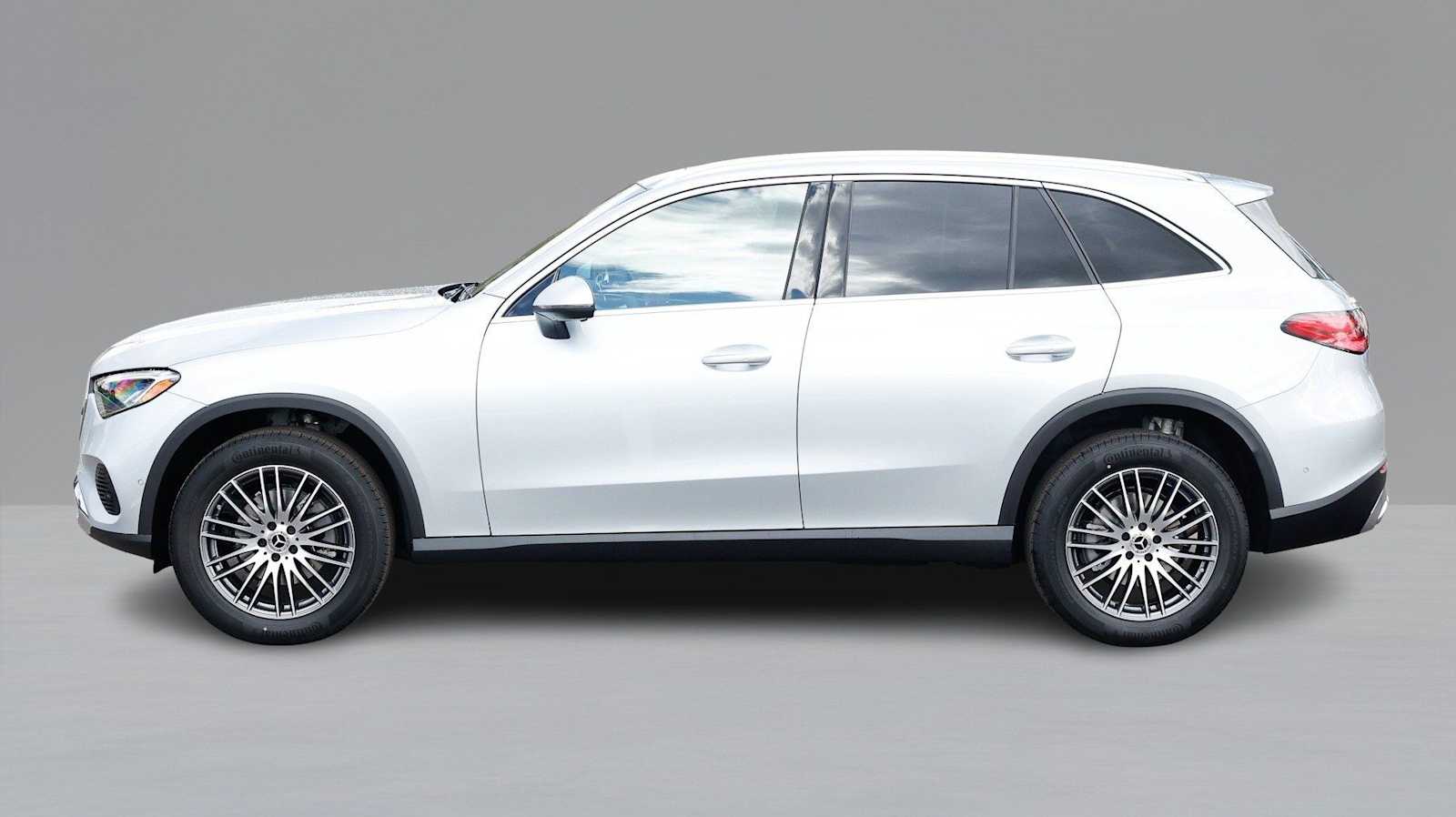 Thumbnail: 2026 Mercedes-Benz GLC - 9