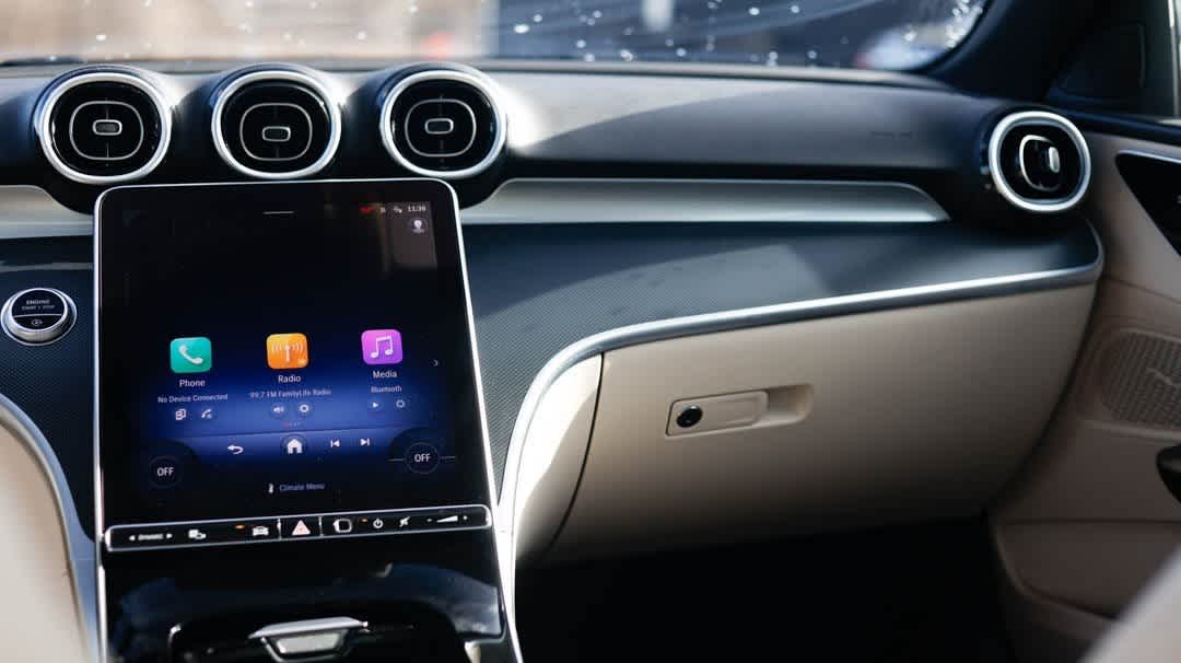 Thumbnail: 2025 Mercedes-Benz C-Class - 14