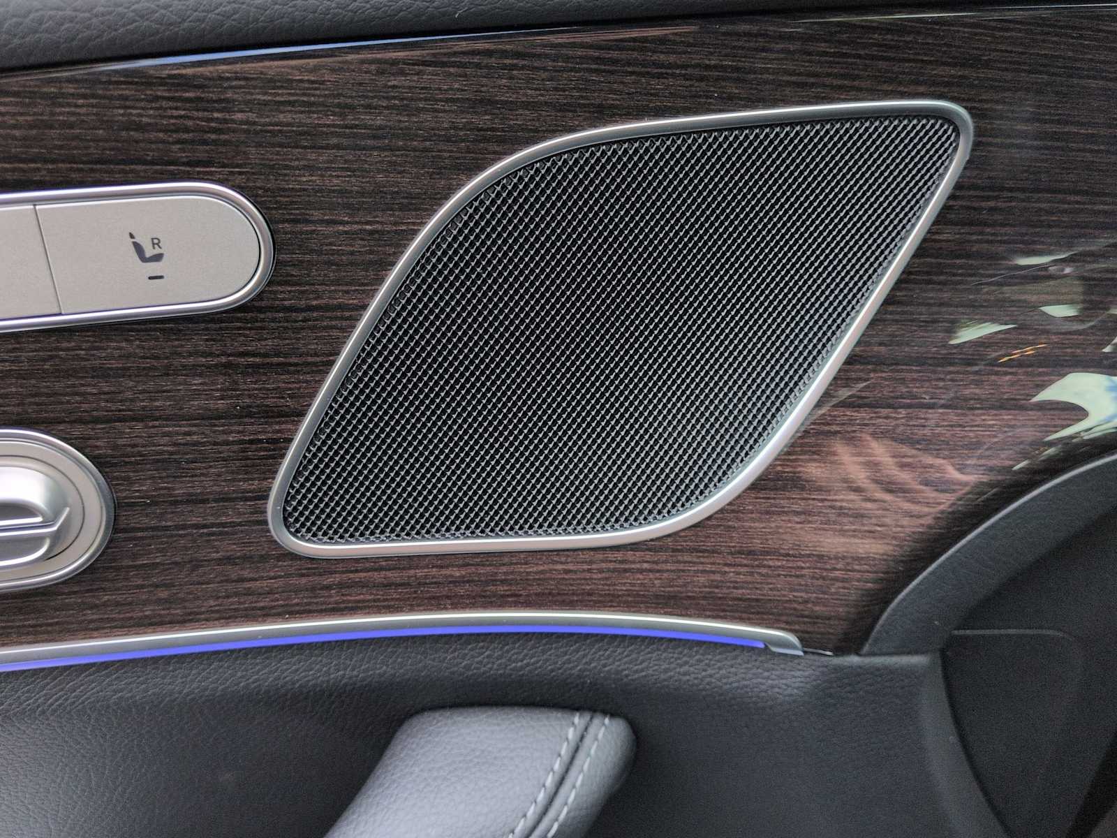 Thumbnail: 2025 Mercedes-Benz GLE - 32