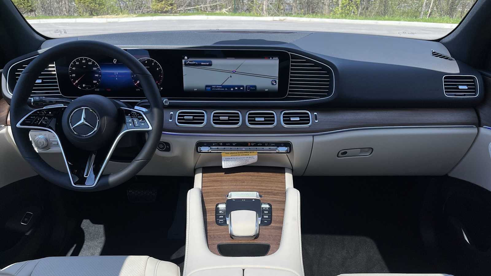 Thumbnail: 2026 Mercedes-Benz GLE - 28