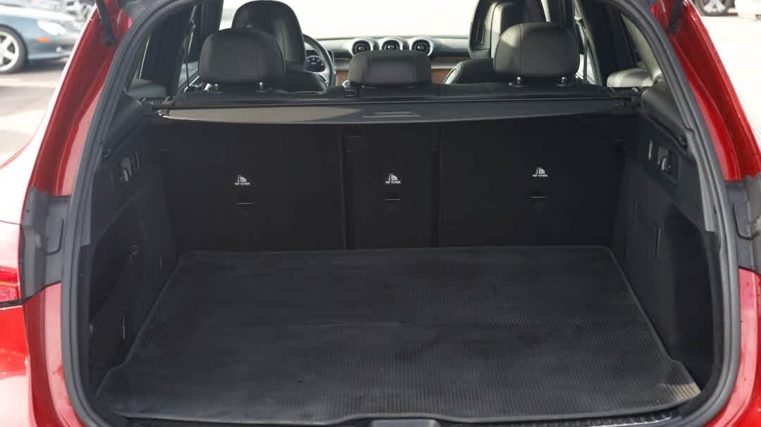 Thumbnail: 2023 Mercedes-Benz GLC - 29