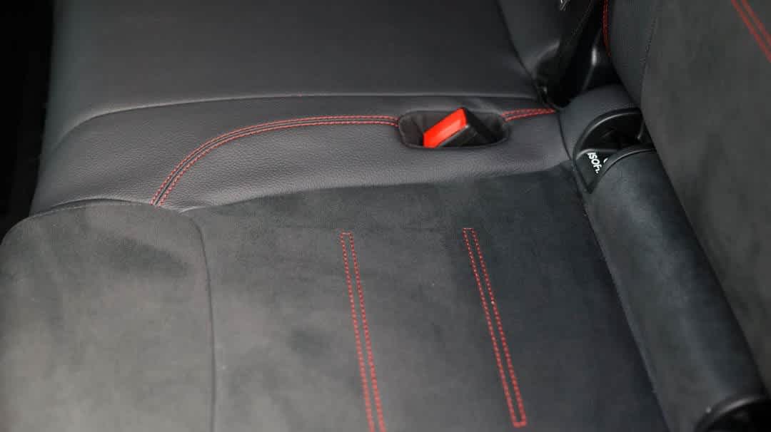 Thumbnail: 2025 Mercedes-Benz GLB - 32