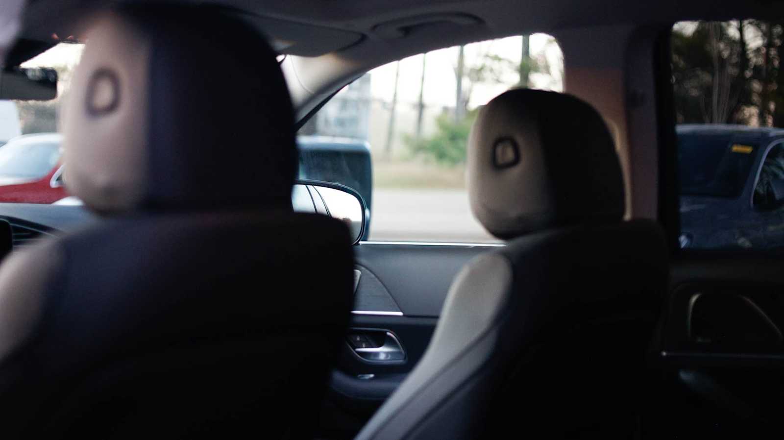 Thumbnail: 2026 Mercedes-Benz GLE - 18