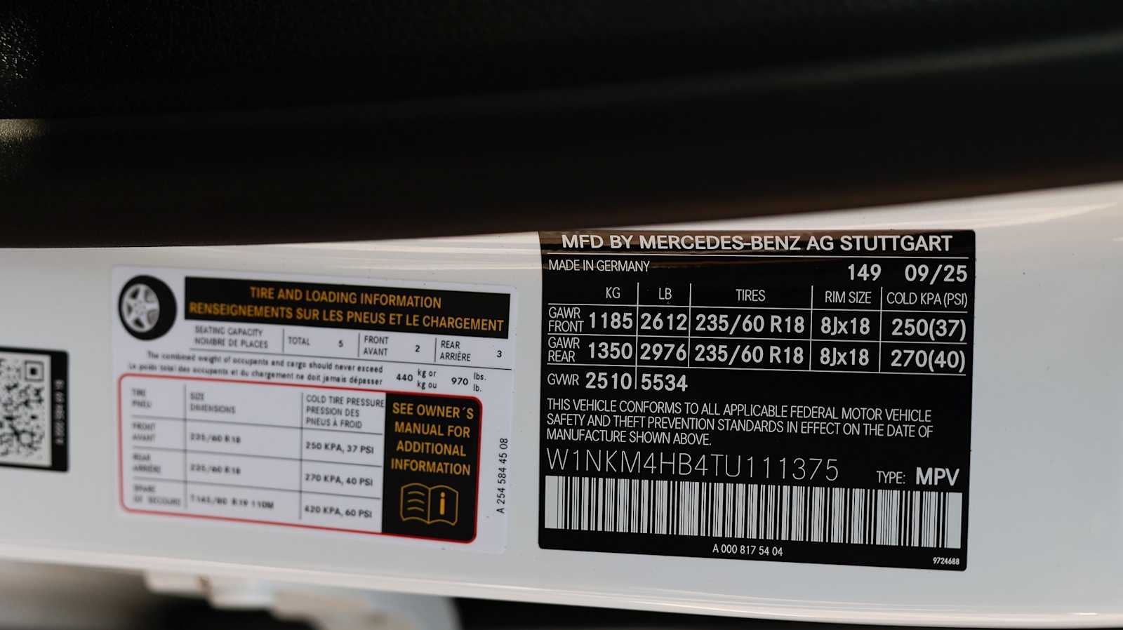 Thumbnail: 2026 Mercedes-Benz GLC - 32