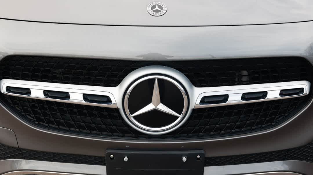 Thumbnail: 2023 Mercedes-Benz GLA - 11