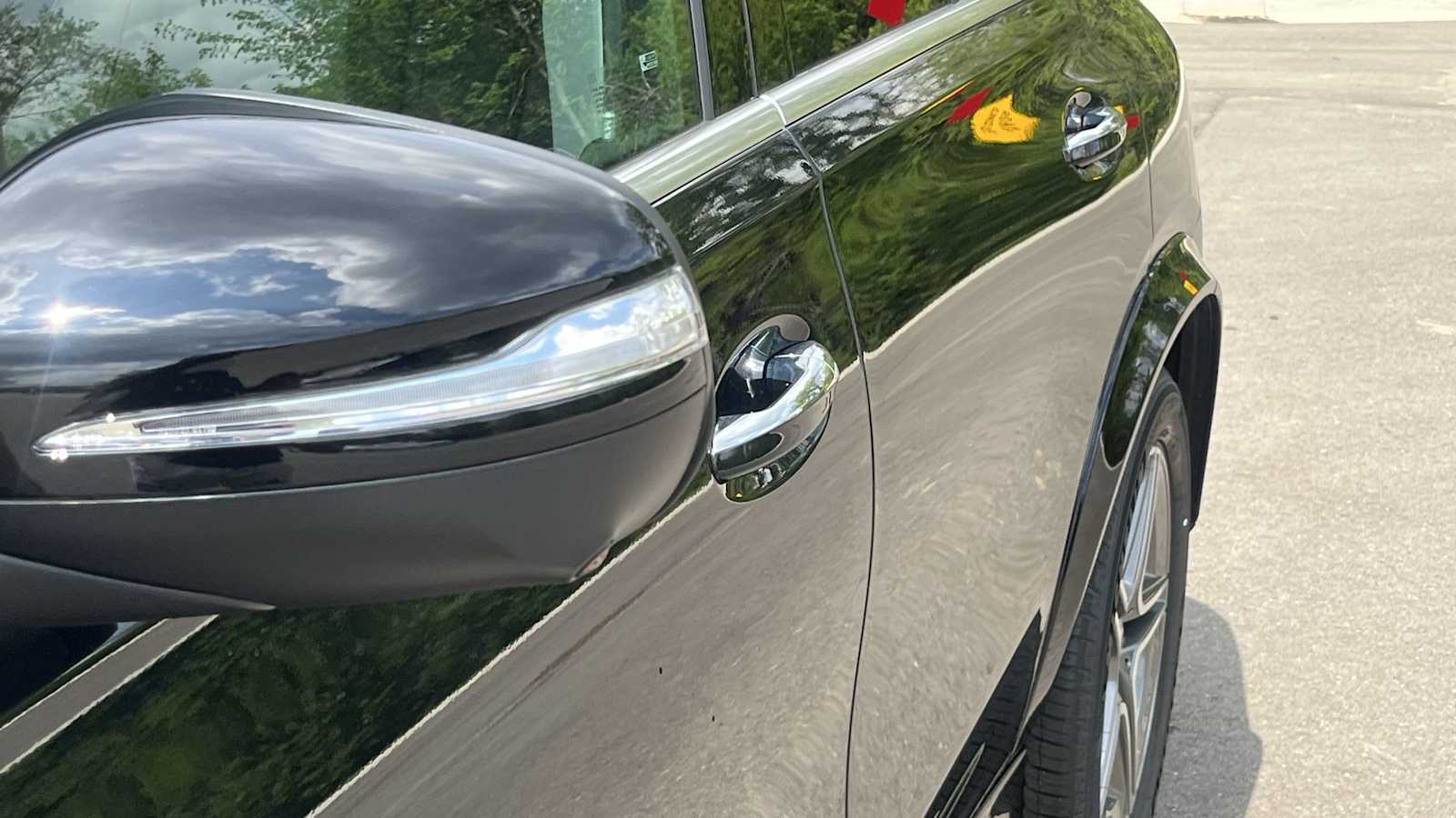 Thumbnail: 2026 Mercedes-Benz GLE - 17
