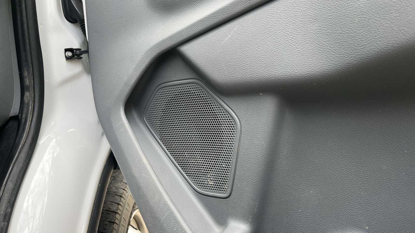 Thumbnail: 2018 Ford Transit Series - 38
