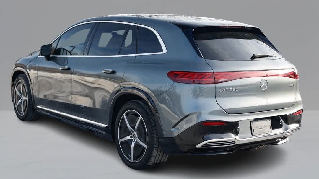 Thumbnail: 2023 Mercedes-Benz EQS - 7