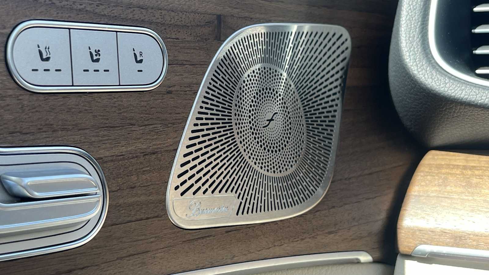 Thumbnail: 2024 Mercedes-Benz GLE - 46