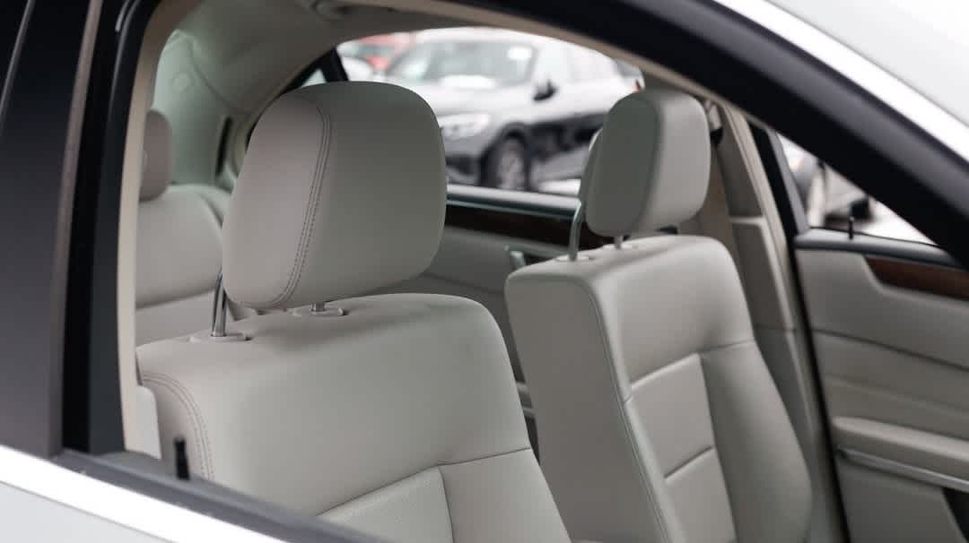 Thumbnail: 2014 Mercedes-Benz E-Class - 17