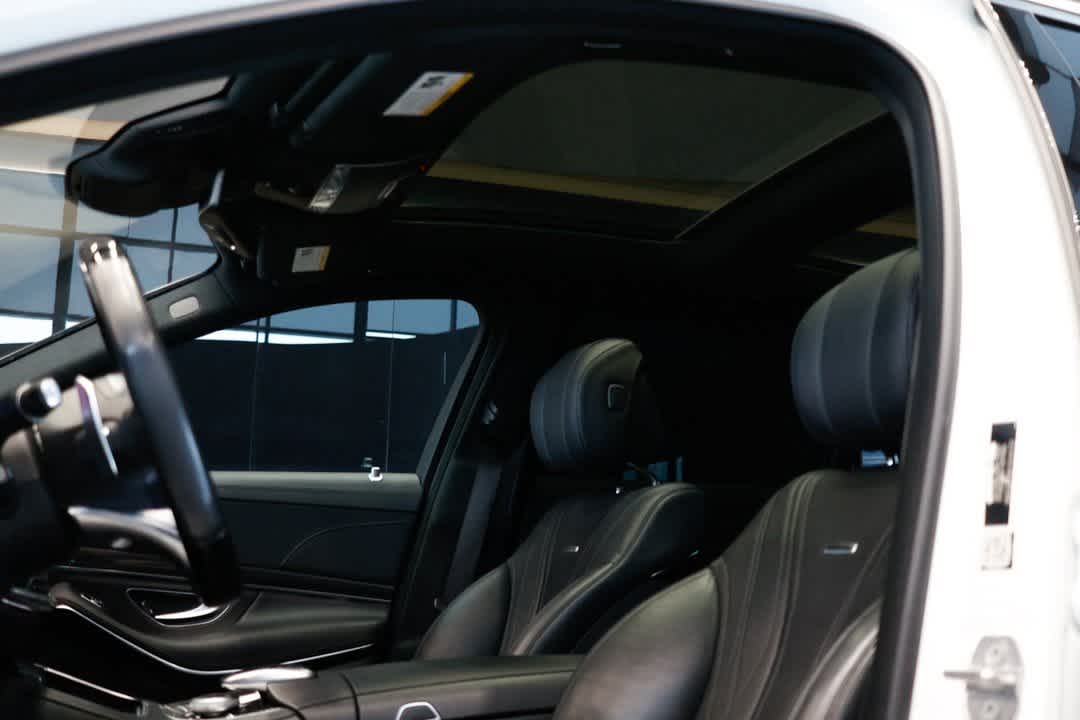 Thumbnail: 2020 Mercedes-Benz S-Class - 31