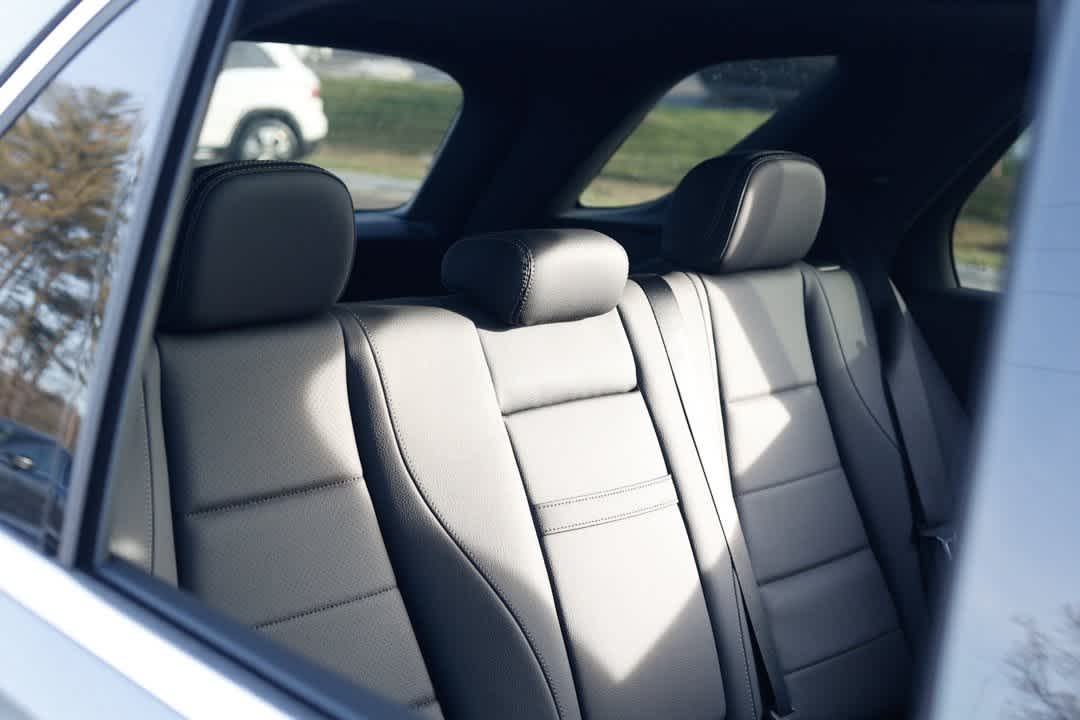 Thumbnail: 2026 Mercedes-Benz GLE - 18