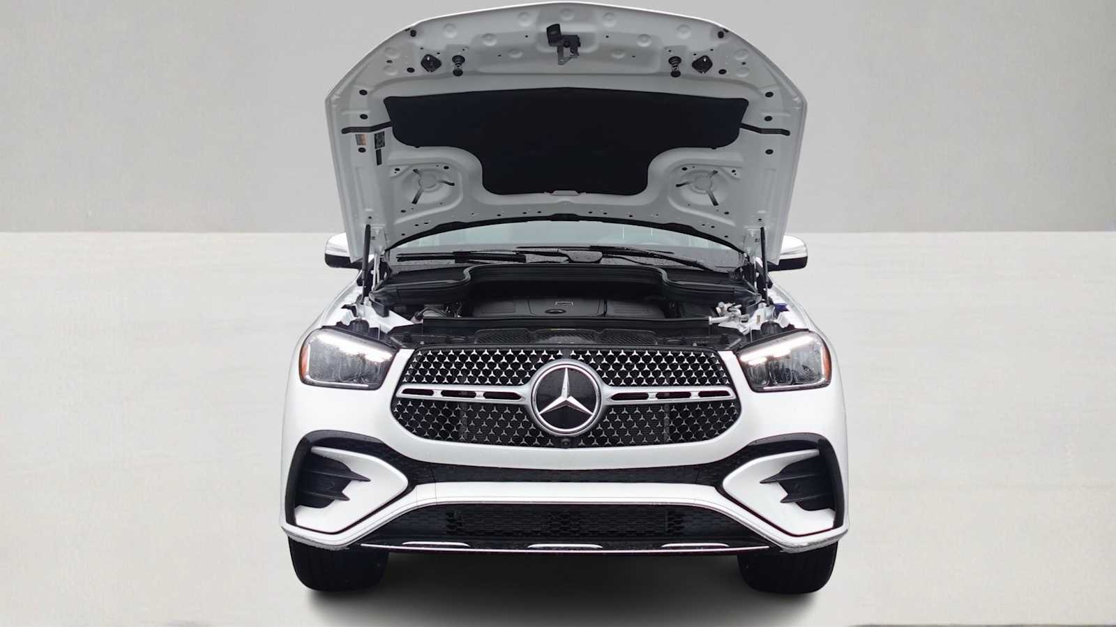 Thumbnail: 2026 Mercedes-Benz GLE - 10