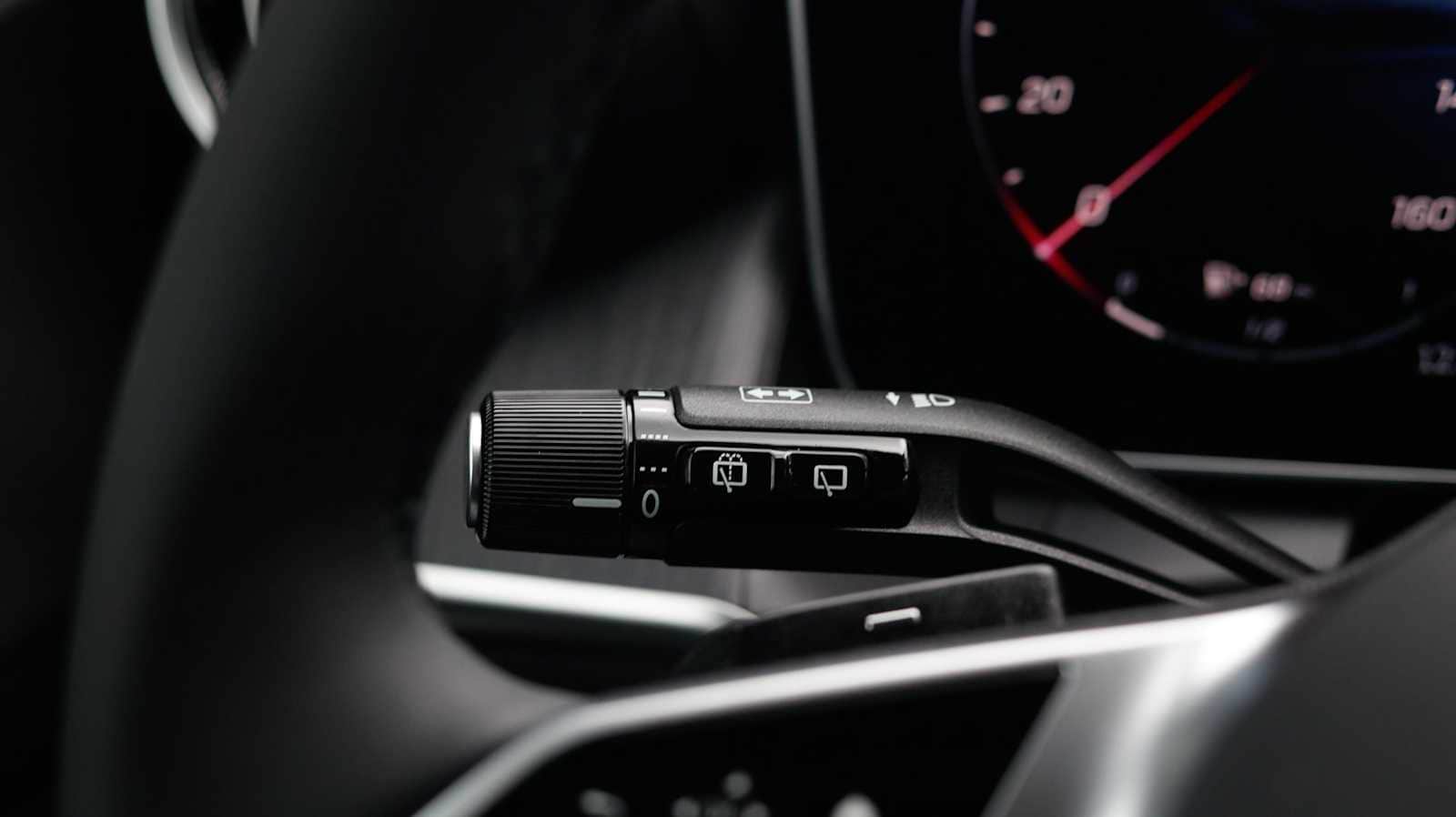 Thumbnail: 2026 Mercedes-Benz GLC - 23