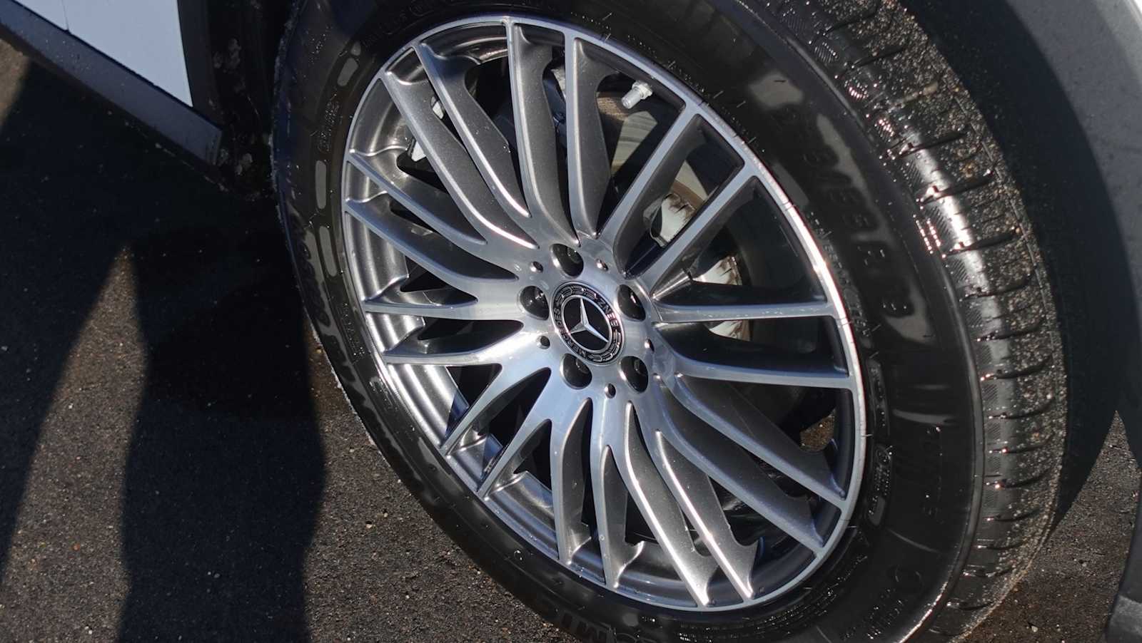 Thumbnail: 2026 Mercedes-Benz GLC - 15