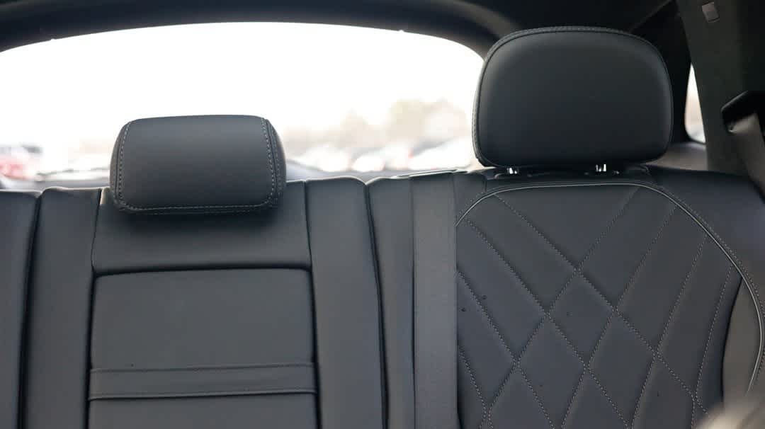 Thumbnail: 2023 Mercedes-Benz EQS - 28