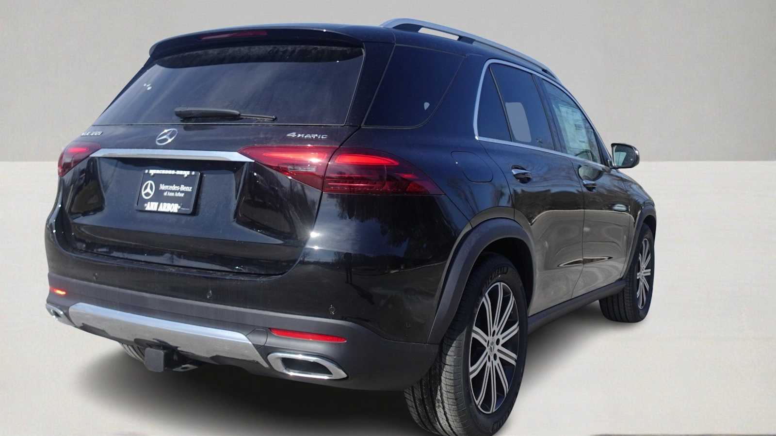 Thumbnail: 2026 Mercedes-Benz GLE - 5