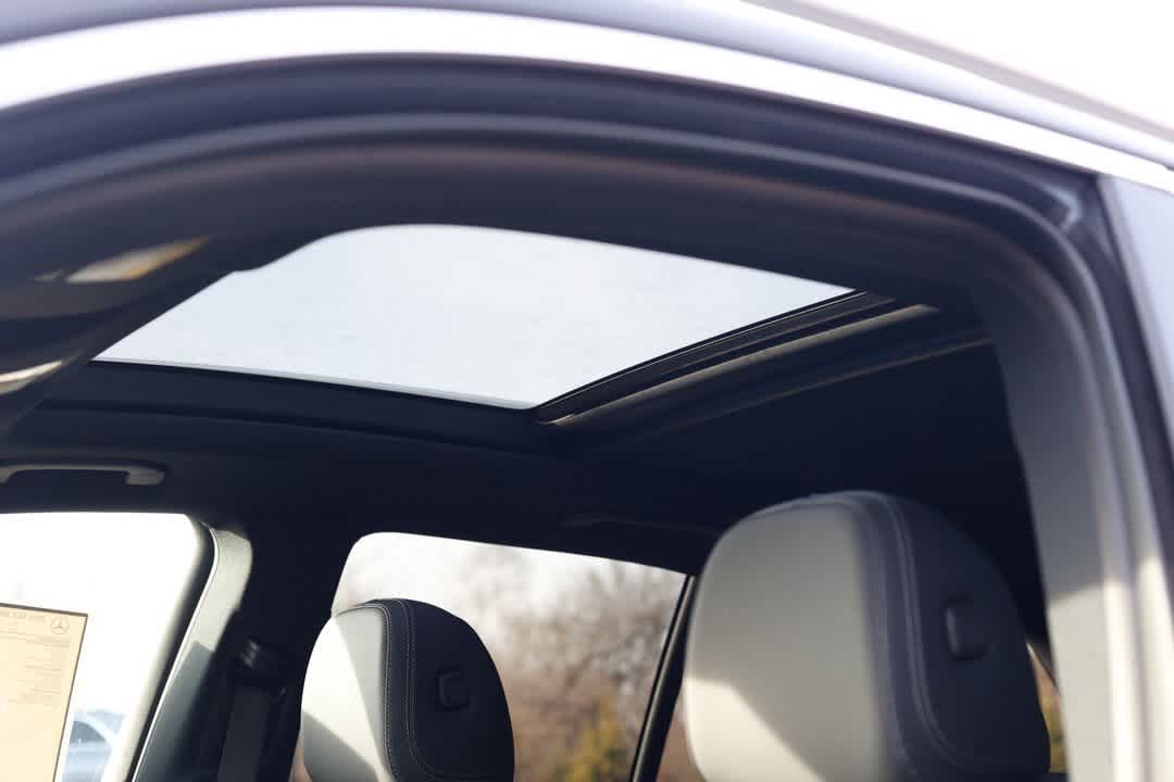 Thumbnail: 2026 Mercedes-Benz GLE - 21