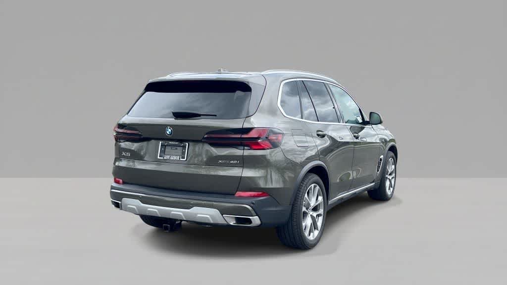 Thumbnail: 2025 BMW X5 - 5