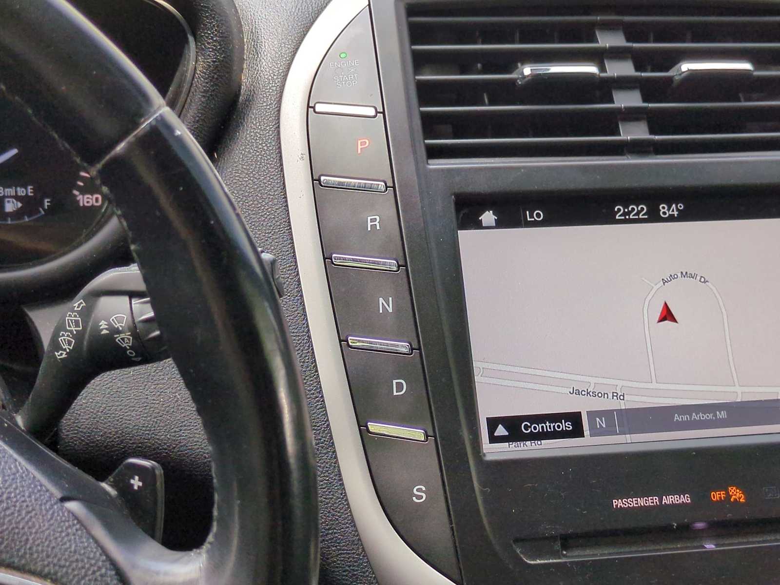 Thumbnail: 2017 Lincoln MKC - 35