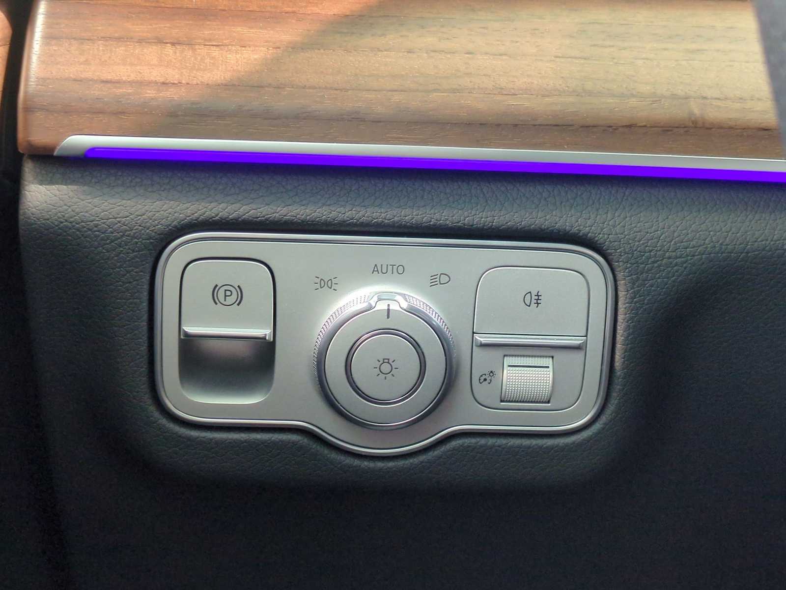 Thumbnail: 2025 Mercedes-Benz GLS - 29