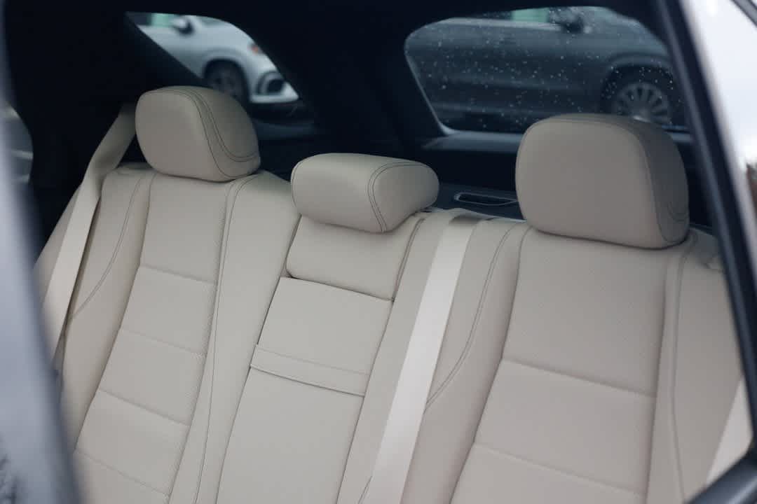 Thumbnail: 2026 Mercedes-Benz GLE - 11