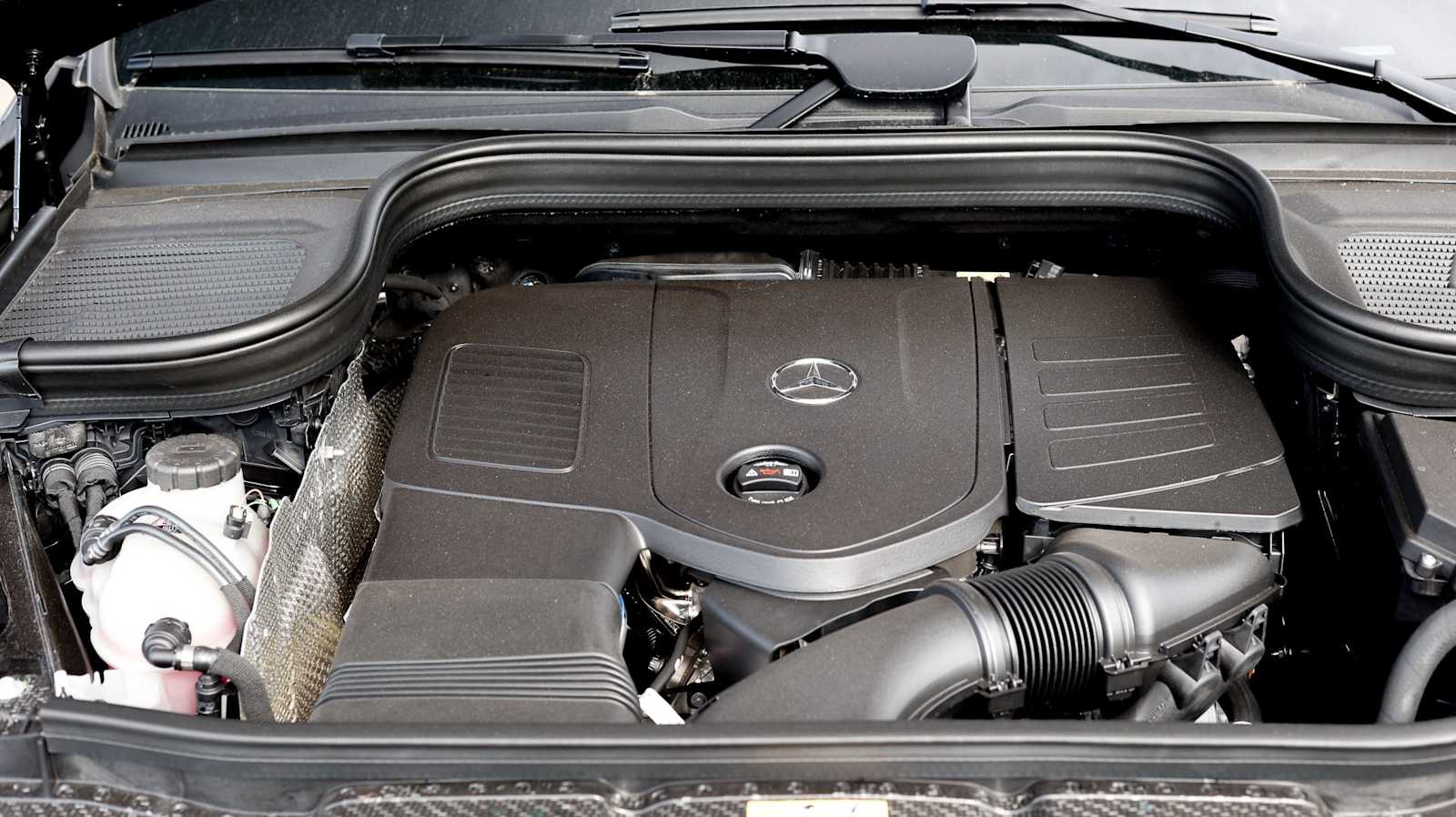 Thumbnail: 2026 Mercedes-Benz GLE - 18