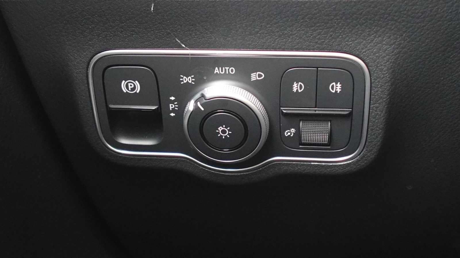 Thumbnail: 2026 Mercedes-Benz GLA - 29