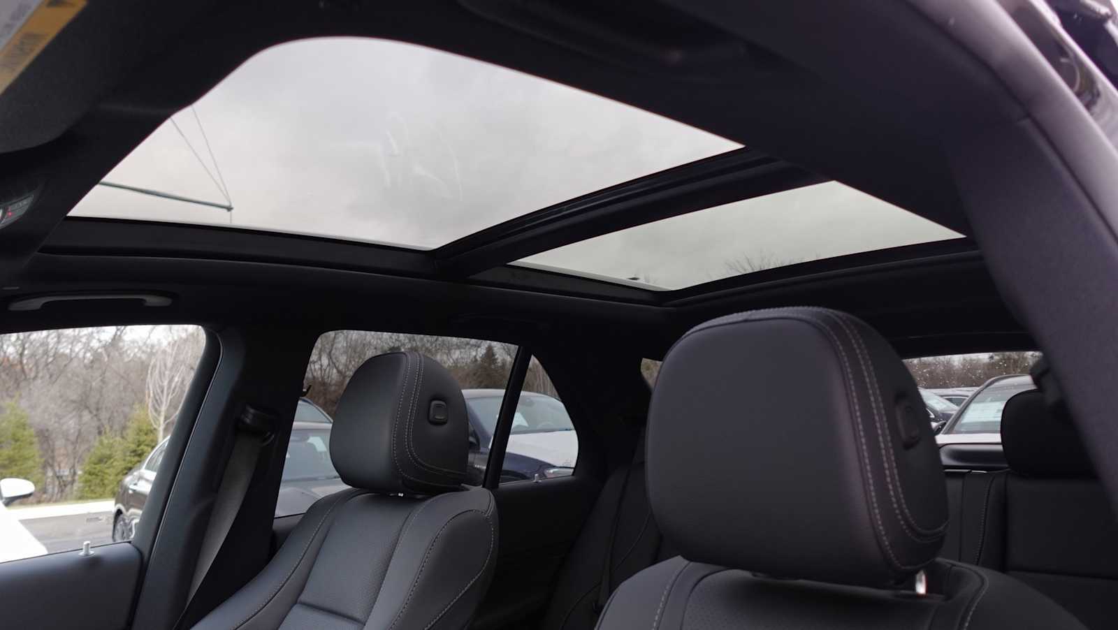 Thumbnail: 2026 Mercedes-Benz GLE - 49