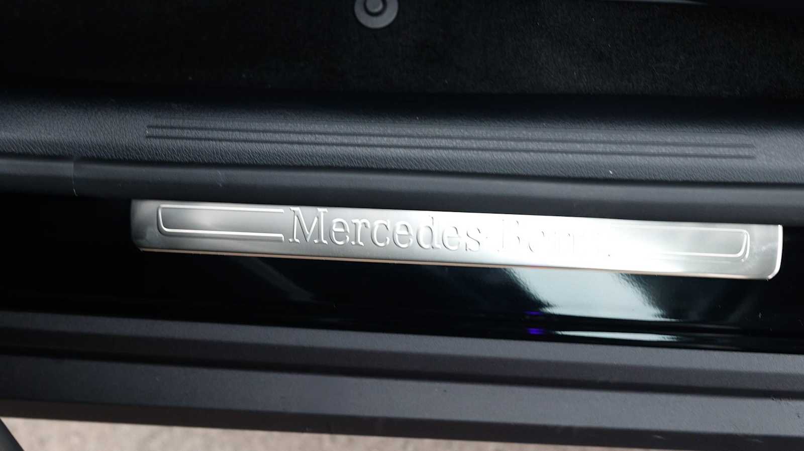 Thumbnail: 2026 Mercedes-Benz GLC - 38