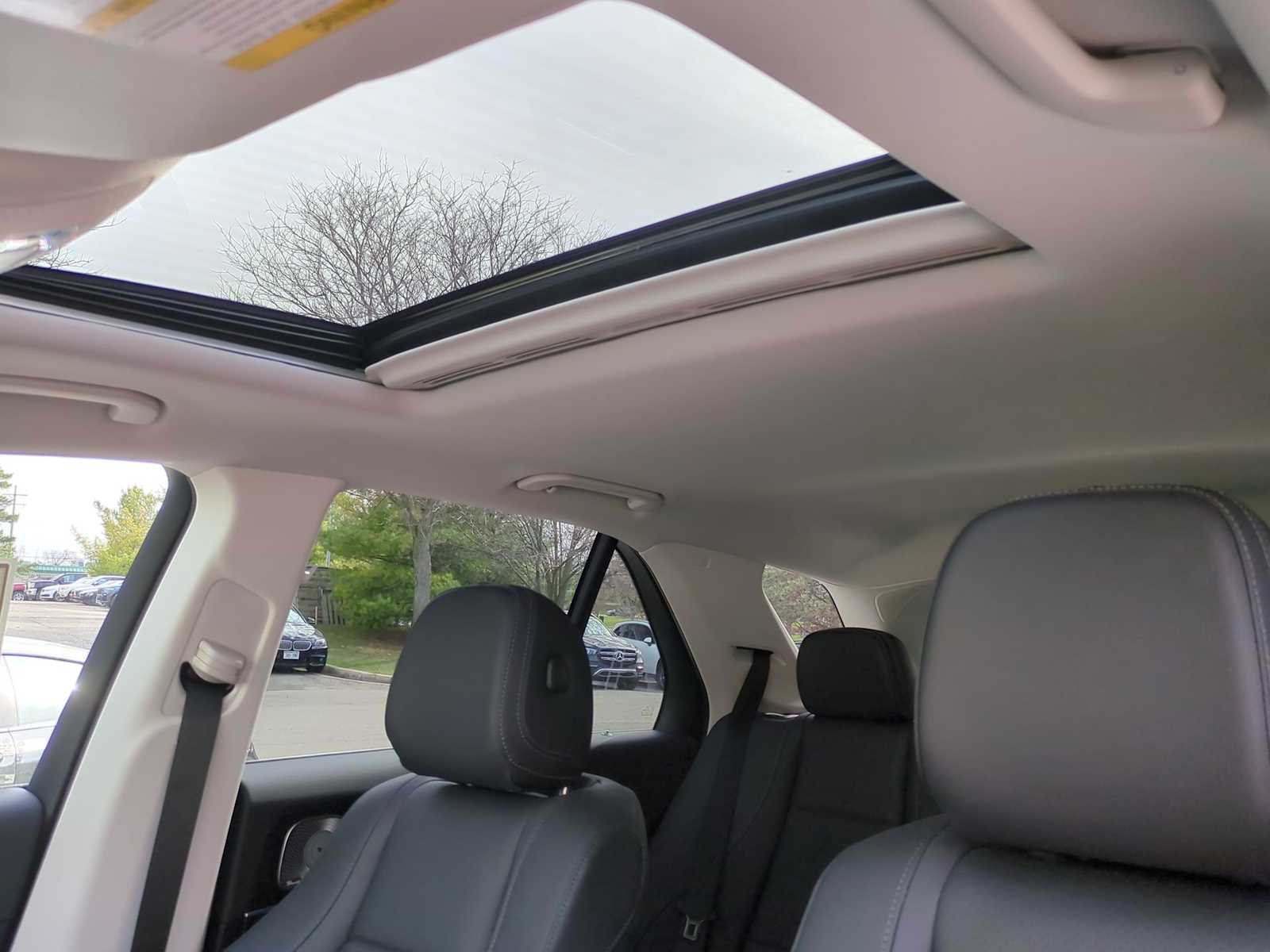 Thumbnail: 2025 Mercedes-Benz GLE - 20