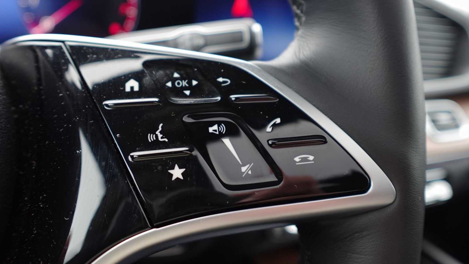 Thumbnail: 2026 Mercedes-Benz GLE - 26