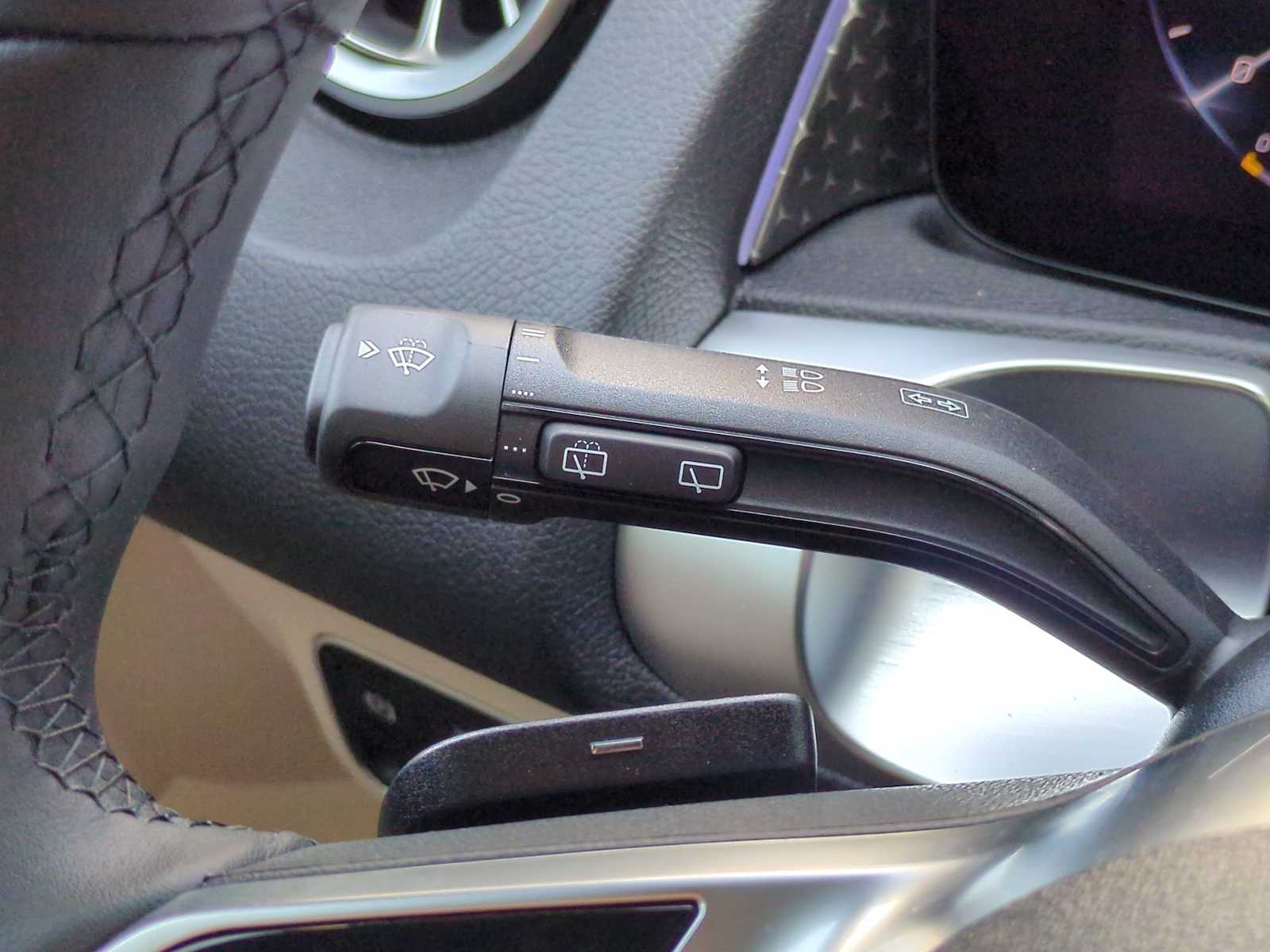 Thumbnail: 2025 Mercedes-Benz GLB - 28