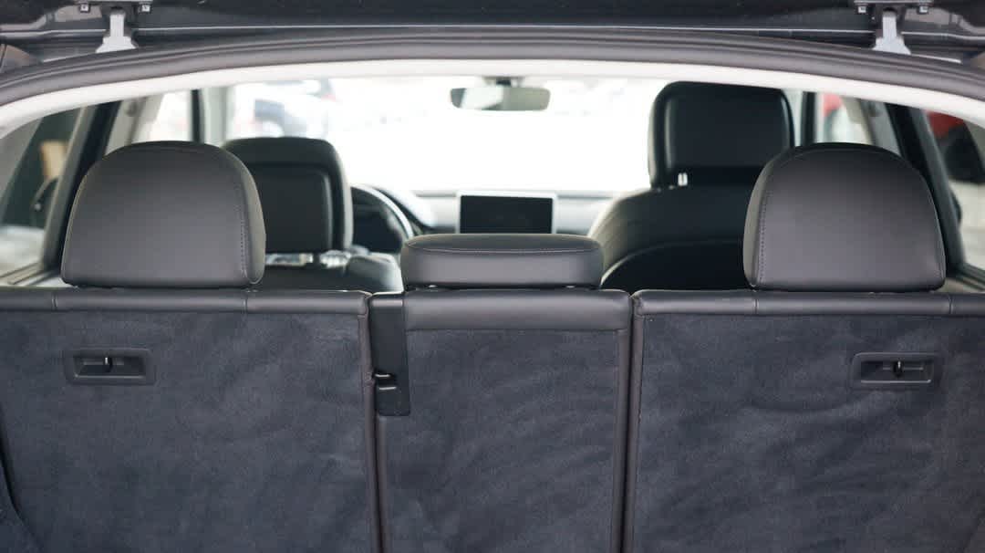 Thumbnail: 2020 Audi Q5 - 25