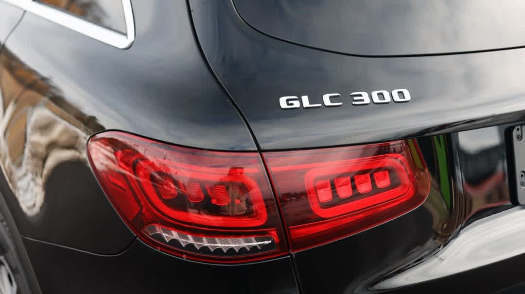 Thumbnail: 2022 Mercedes-Benz GLC - 9