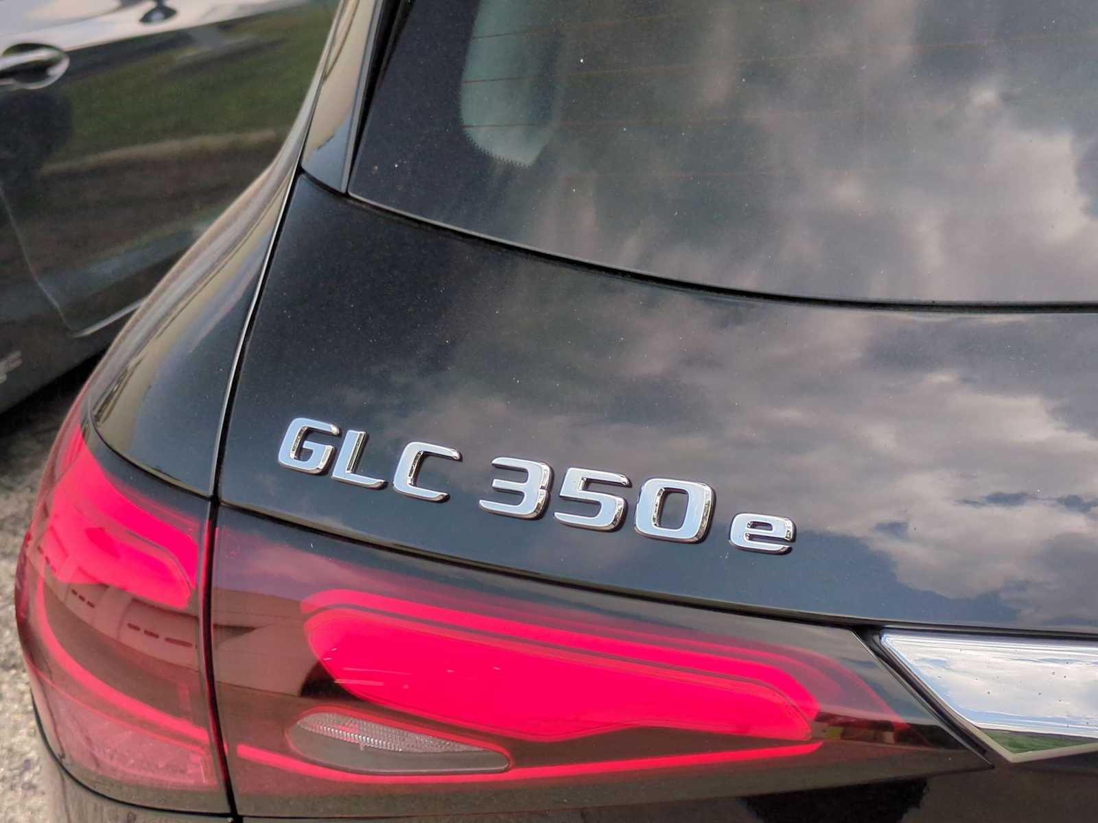 Thumbnail: 2025 Mercedes-Benz GLC - 13
