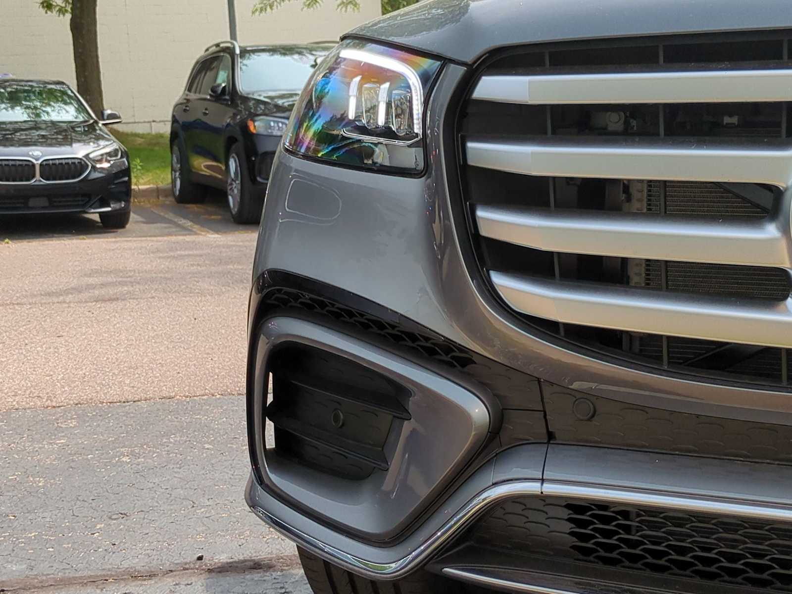 Thumbnail: 2025 Mercedes-Benz GLS - 11