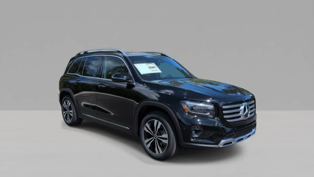 Thumbnail: 2026 Mercedes-Benz GLB - 2