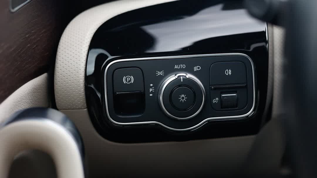 Thumbnail: 2022 Mercedes-Benz A-Class - 33