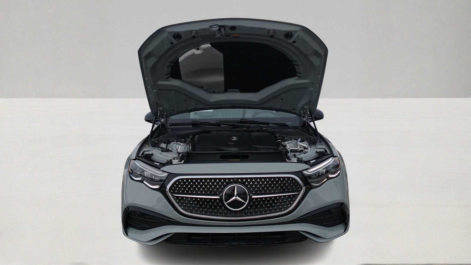 Thumbnail: 2026 Mercedes-Benz E-Class - 10