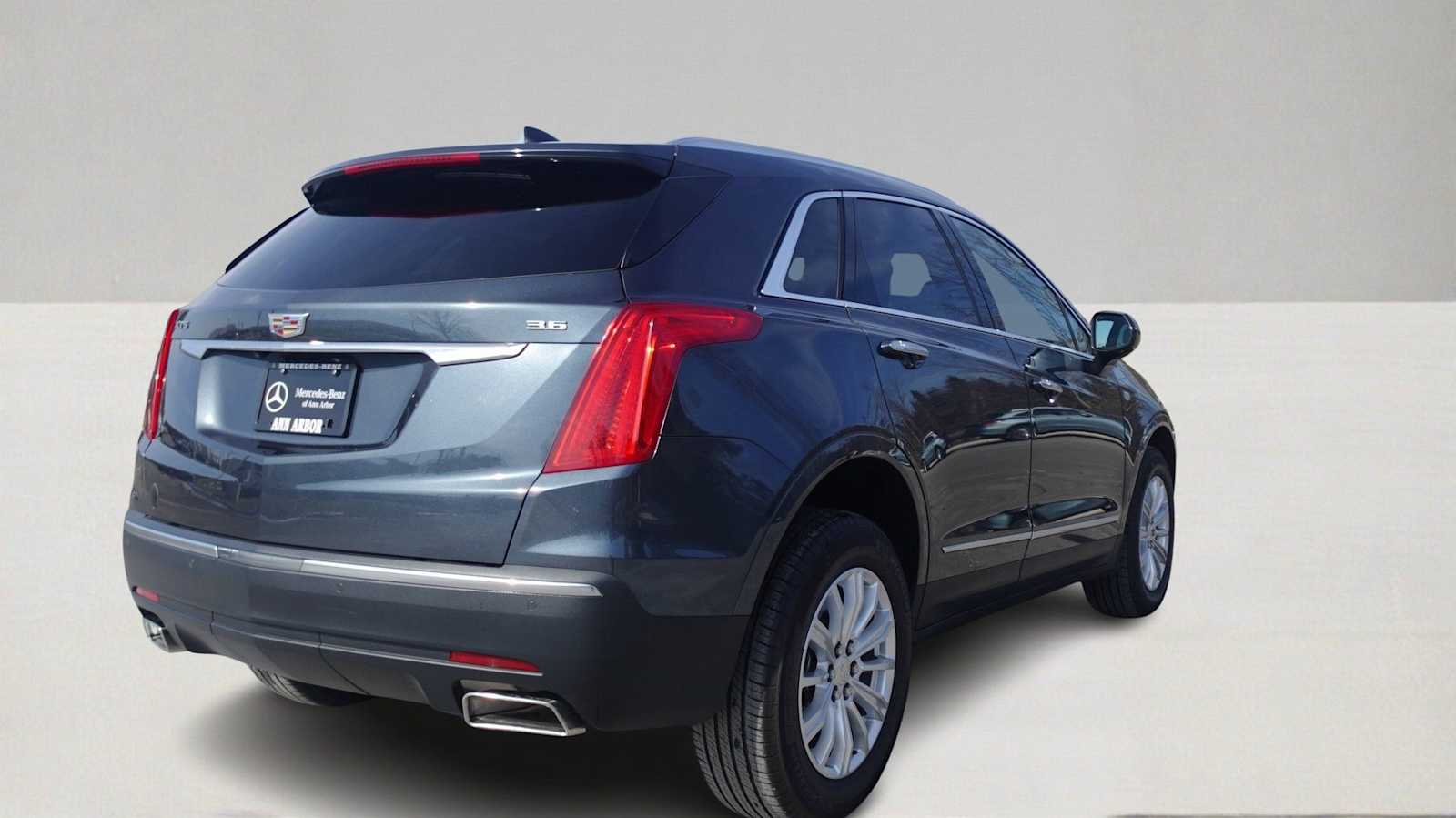 Thumbnail: 2019 Cadillac XT5 - 5