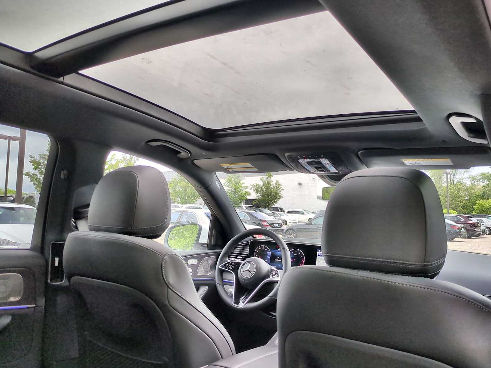 Thumbnail: 2025 Mercedes-Benz GLS - 22