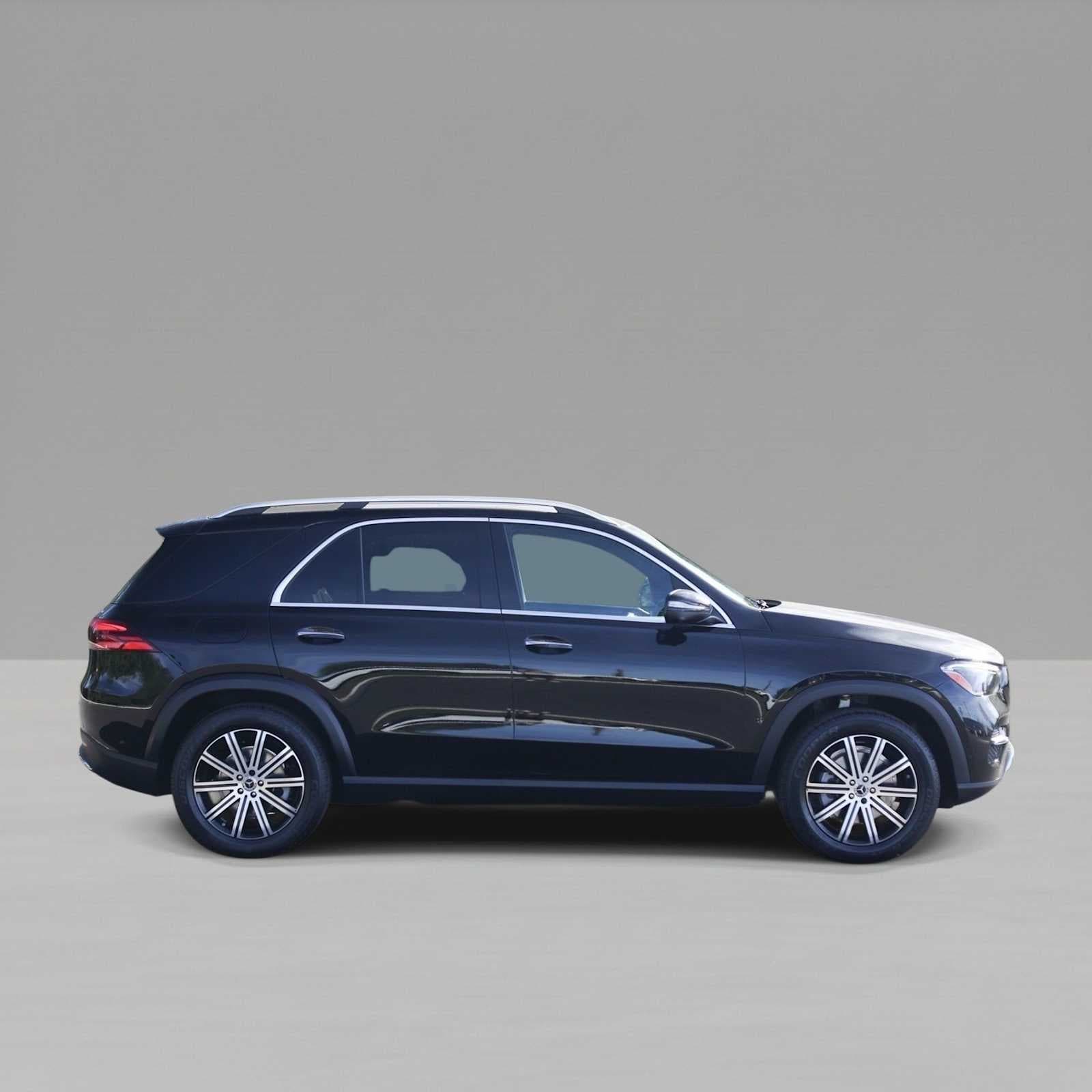 Thumbnail: 2026 Mercedes-Benz GLE - 4