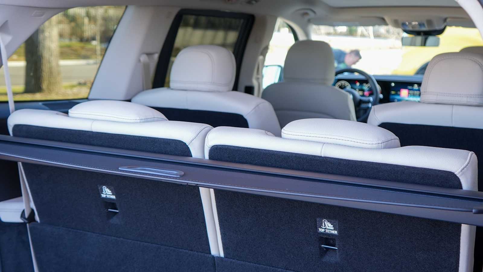 Thumbnail: 2026 Mercedes-Benz GLS - 29