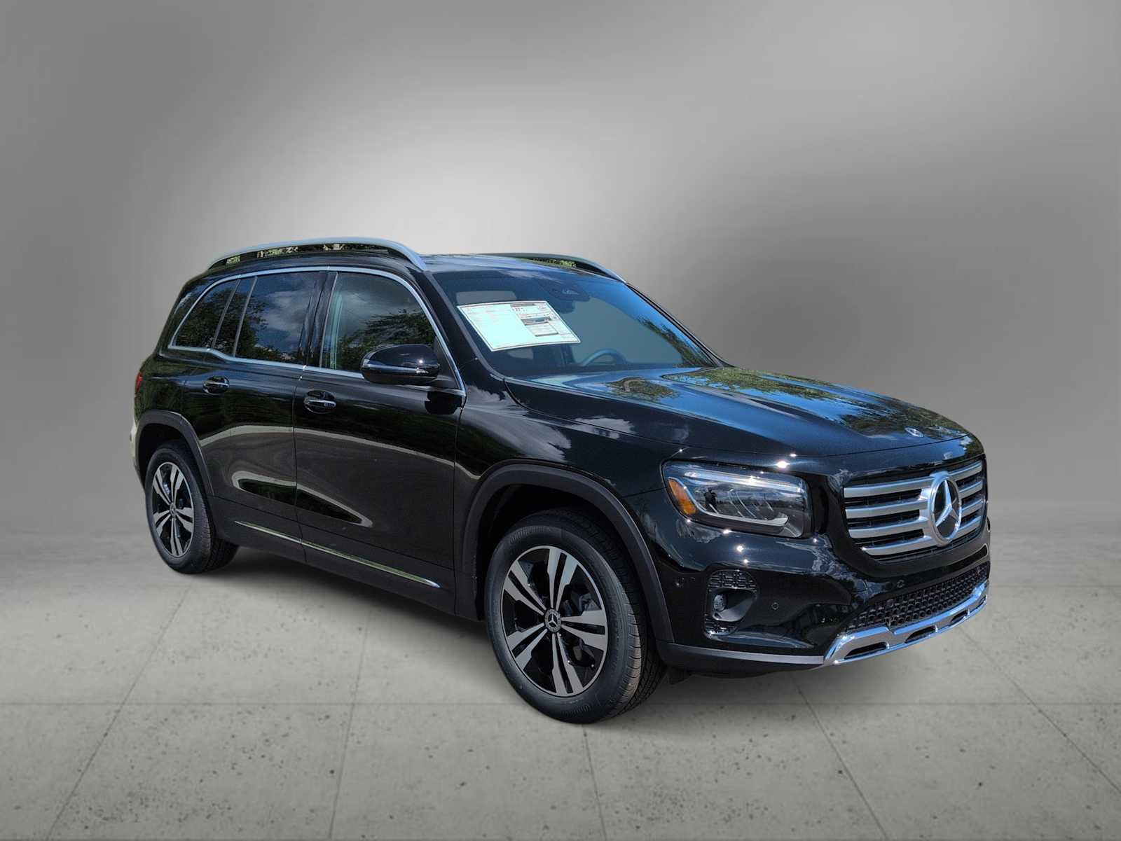 Thumbnail: 2026 Mercedes-Benz GLB - 2