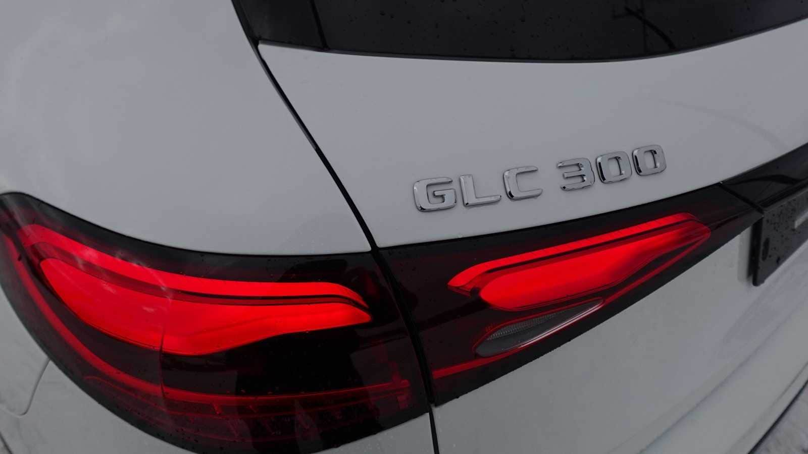 Thumbnail: 2026 Mercedes-Benz GLC - 15