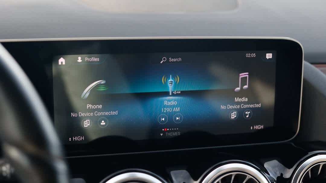 Thumbnail: 2021 Mercedes-Benz GLA - 25