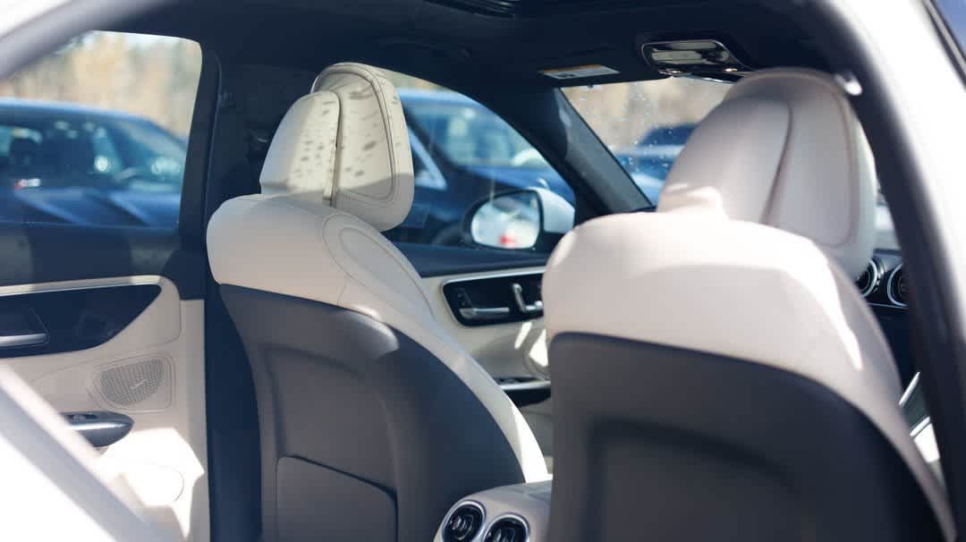 Thumbnail: 2025 Mercedes-Benz C-Class - 21